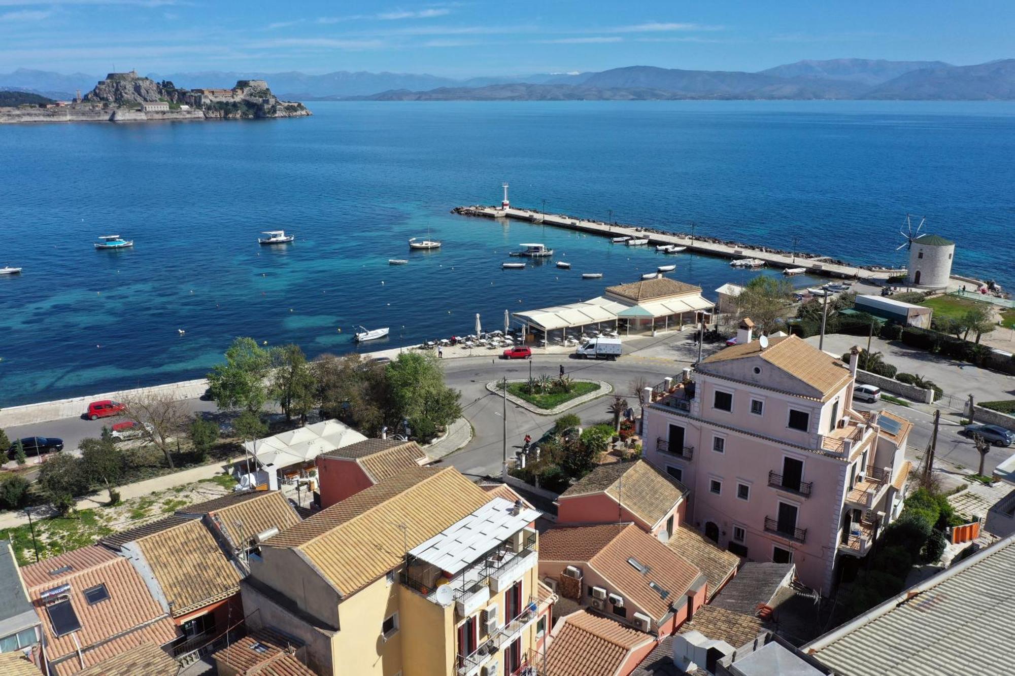 Anemomilos Sea View Penthouse Corfu  Екстериор снимка